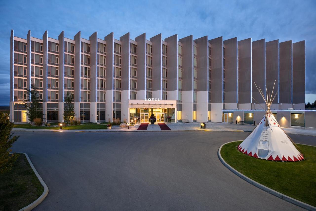 Grey Eagle Resort YYC Exteriér fotografie
